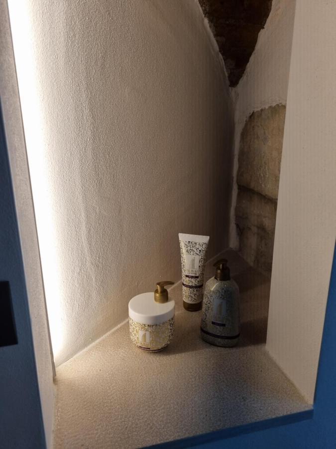 Suite D'Avalos Venosa Eksteriør bilde